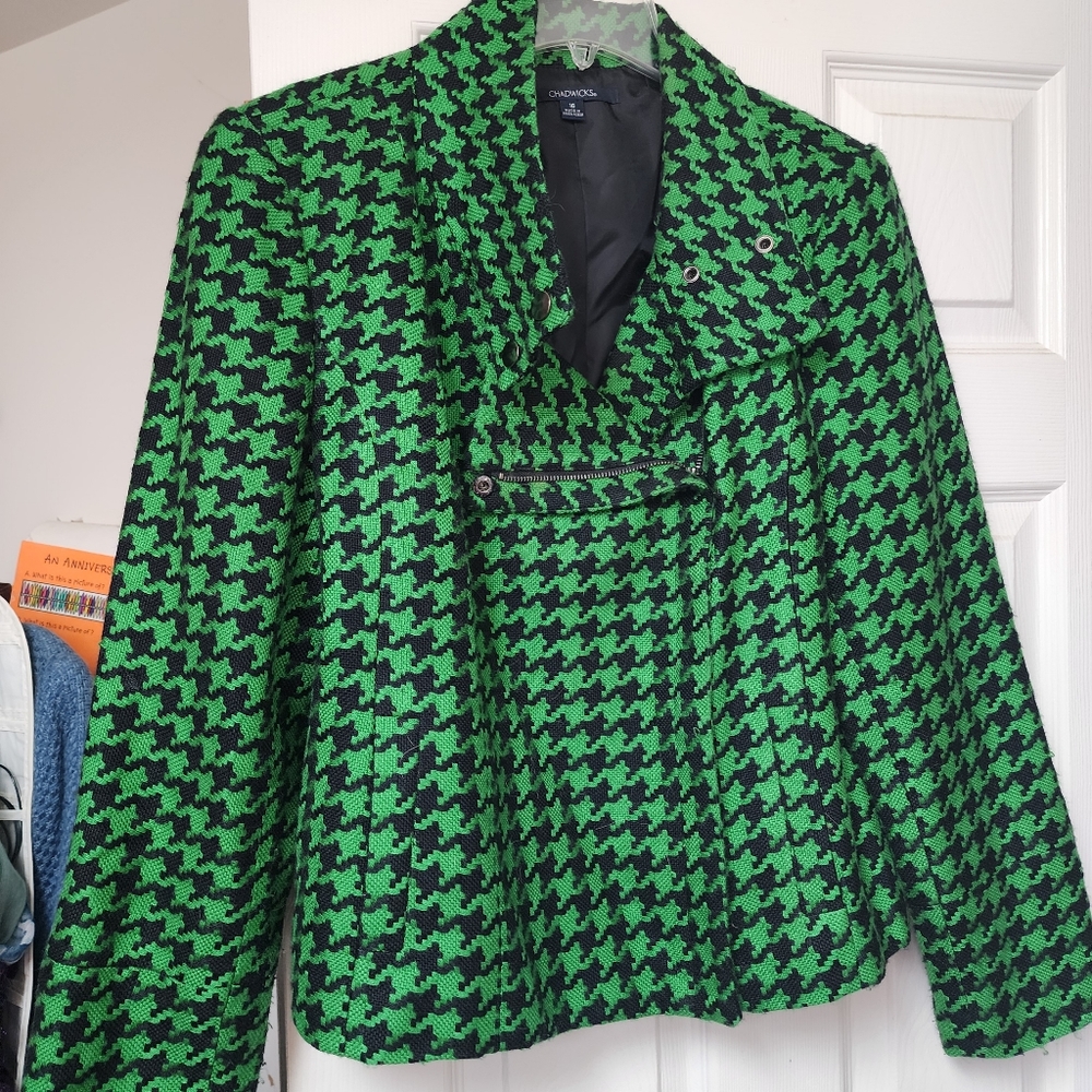 Chadwicks Green and Black Houndstooth Blazer